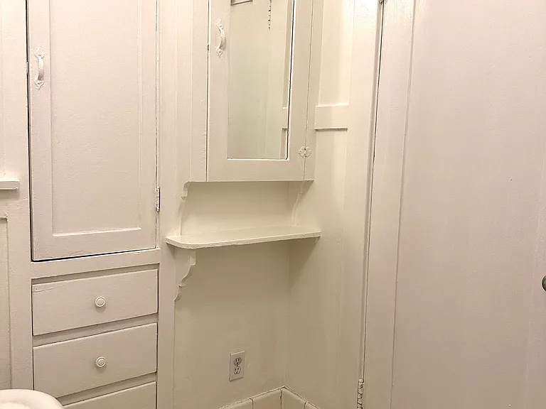 1138 N Gardner St #1138 — Photo 15