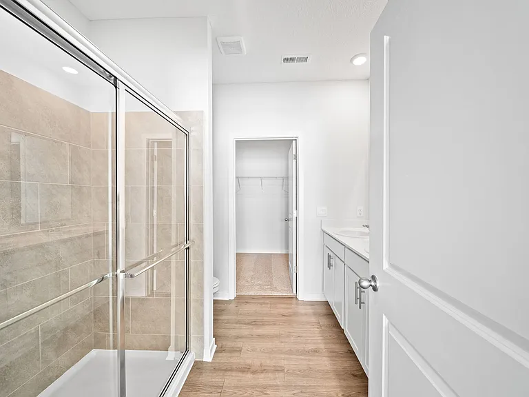 511 Darliene Dr — Photo 25