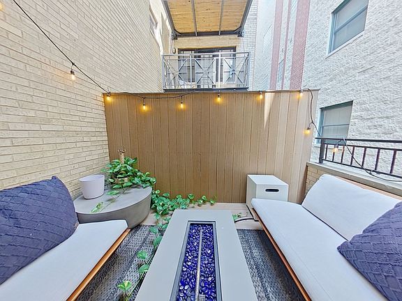 4th image of 625 W Deming Pl #2F