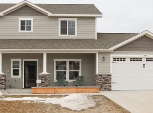 1334 Silverton Dr, Ranchester, WY 82839