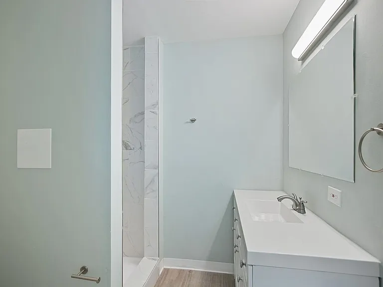La Ronja Apartments — Photo 16
