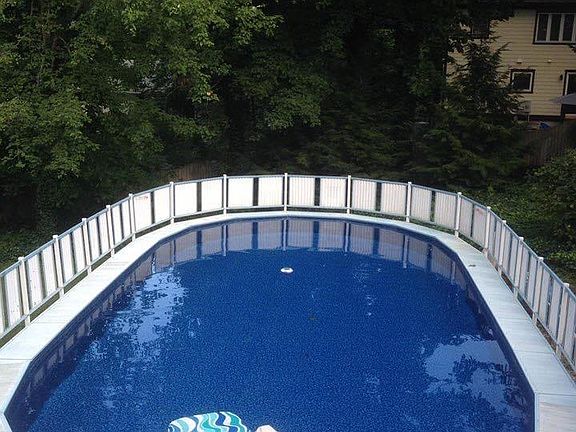 3rd image of 1027 Aquia Dr