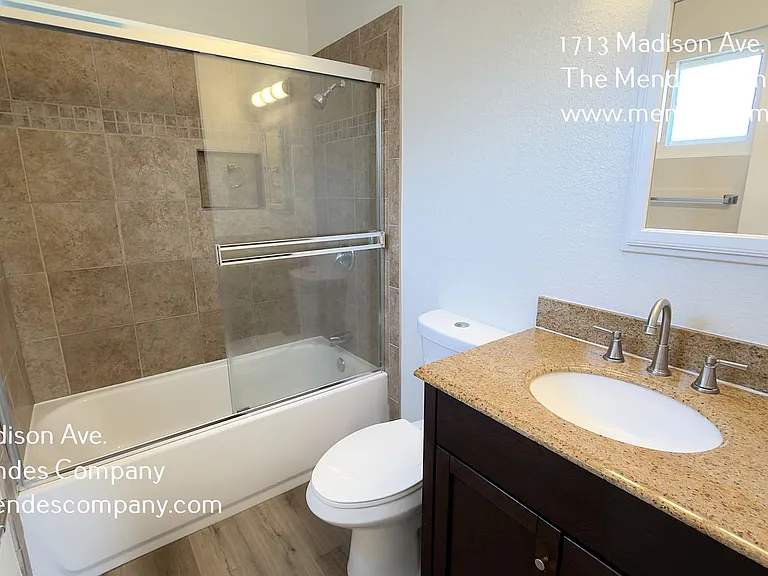 1713 Madison Ave — Photo 9