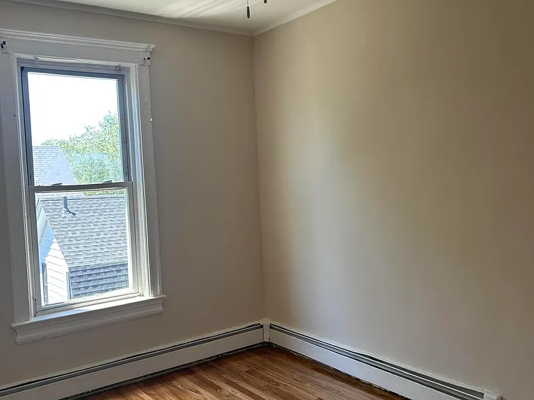 511 Langford St #3S — Photo 7