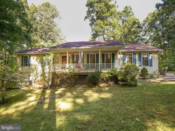 736 White Pine Ln, Boyce, VA 22620