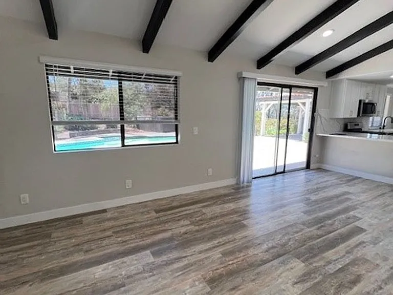 3297 Heide Ln — Photo 4