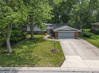 7966 Southbury Dr, Dayton, OH 45458