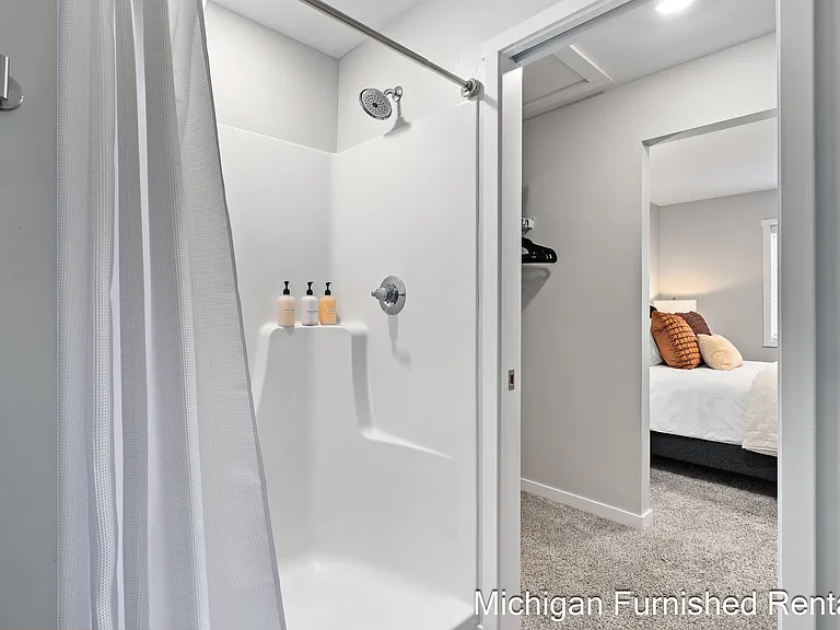 4322 Pine Forest Blvd NE #11 — Photo 16