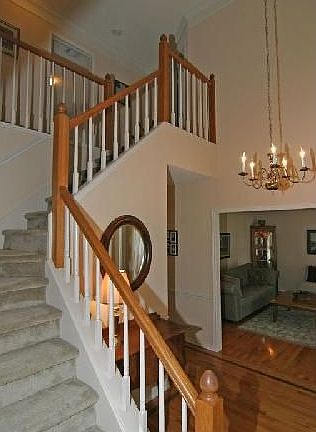 3rd image of 16412 Rockgate Dr