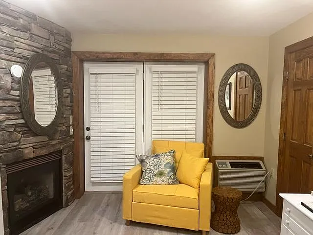 5844 Blowing Rock Blvd #19 — Photo 12