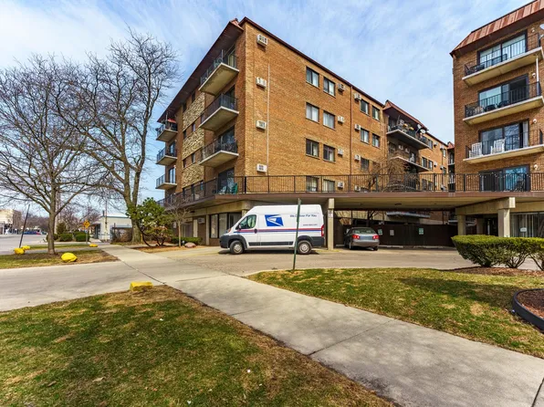 2333 N Neva Ave APT 403C, Chicago, IL 60707