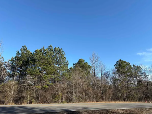 206 Parkway Trail Blvd, Bauxite, AR 72011