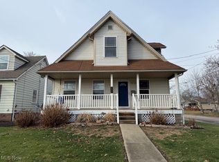 244 5th St NE, Barberton, OH 44203