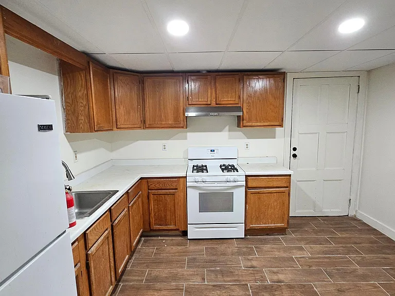 104 Main St #3S — Photo 7