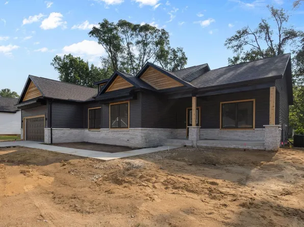 51682 Prescott Ave, South Bend, IN 46637