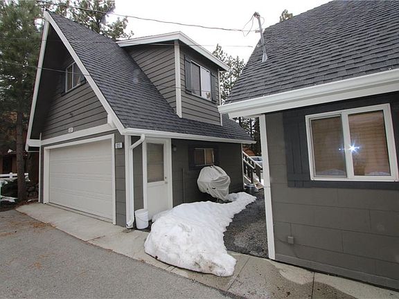 2nd image of 121 Lagunita Ln