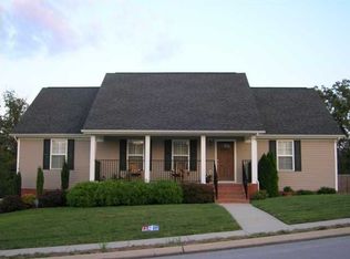 10559 Sovereign Pointe Dr, Soddy Daisy, TN 37379