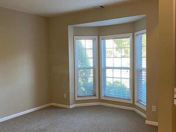 4th image of 2991 Craster Ct NW