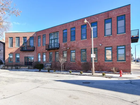 306 East Lincoln AVENUE #2, Milwaukee, WI 53207