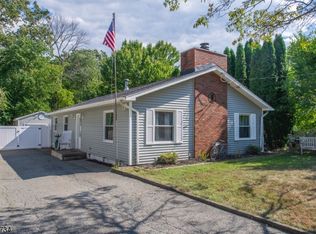 62 Elizabeth Way, Landing, NJ 07850