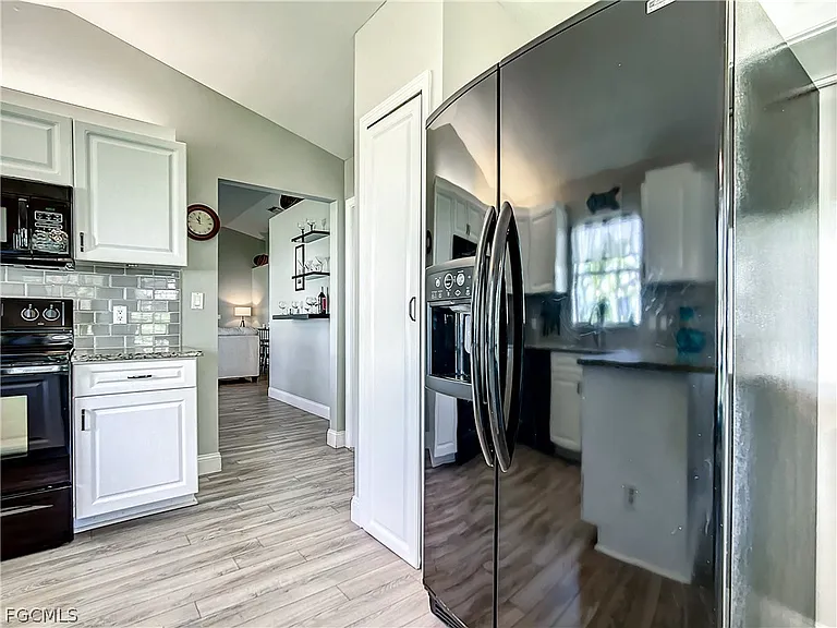 13633 Admiral Ct — Photo 16