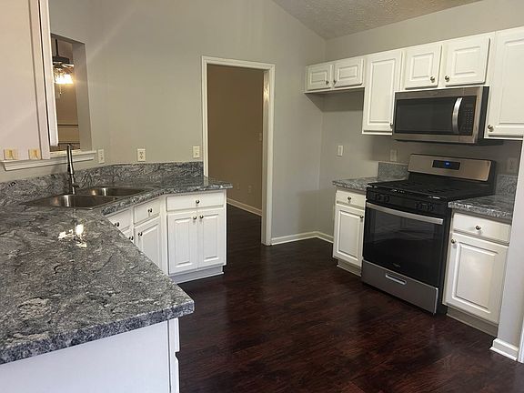 new granite countertop in kitchen