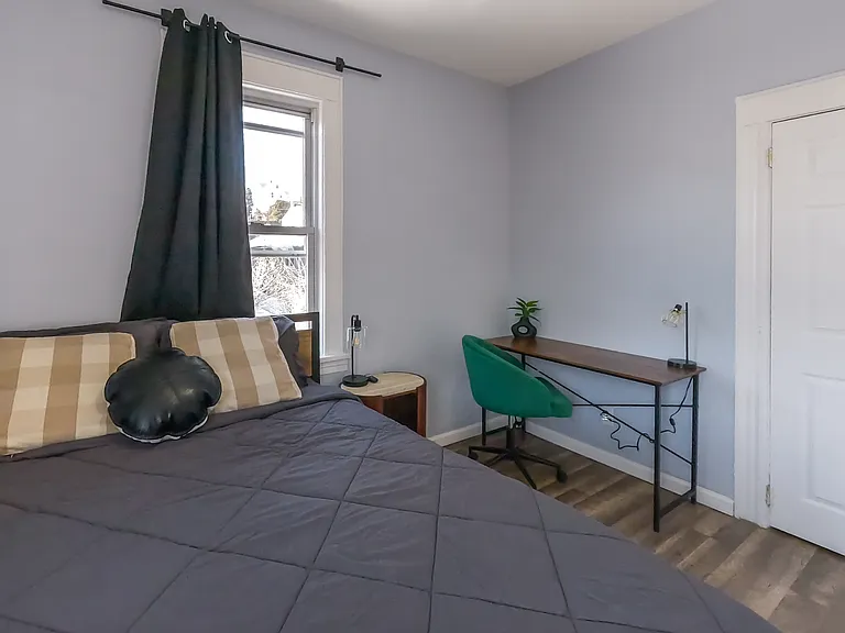 309 Westminster Pl #4 — Photo 5