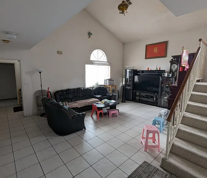 3155 Charlotte Ave — Photo 8