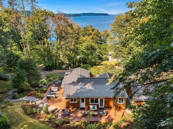 14273 Olympic Drive SW, Vashon, WA 98070