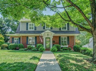 1918 Greenwood Rd SW, Roanoke, VA 24015