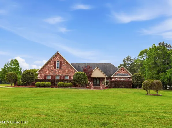 559 White Oak Rd, Florence, MS 39073