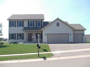 243 Plum Tree Ln, Somerset, WI 54025