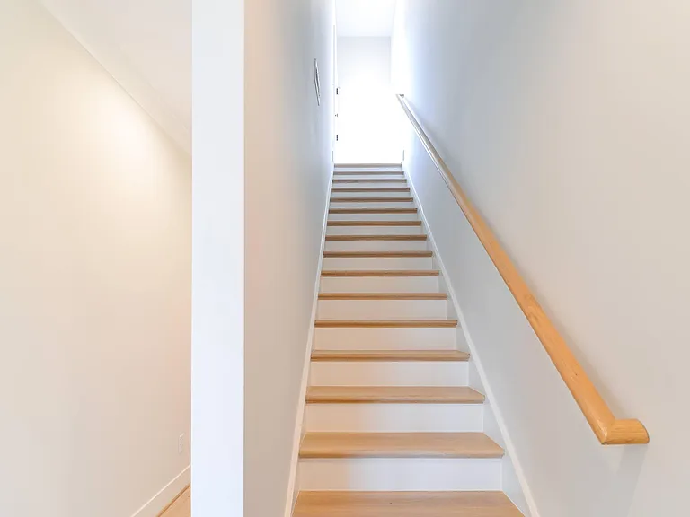 5 Seawell Ave #105 — Photo 31