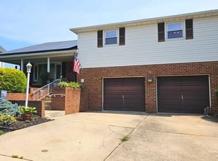 771 Chambers Rd, York, PA 17402