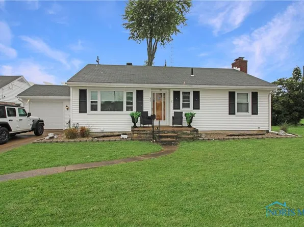 517 Linwood Ct, Pt Clinton, OH 43452