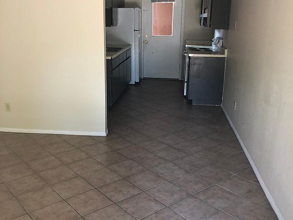 2nd image of 461 E 9th Ave APT 2