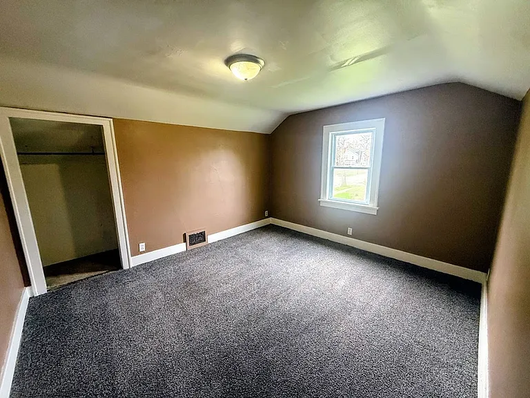 601 Glendora Ave — Photo 15