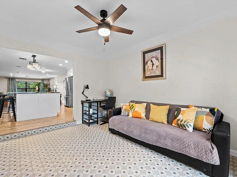 1602 Montauk Dr — Photo 7