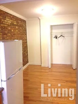 Rented by Living New York | media 18