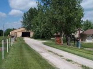 8878 SE 232nd St, Lathrop, MO 64465