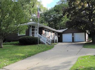 1014 Harding St, Janesville, WI 53545