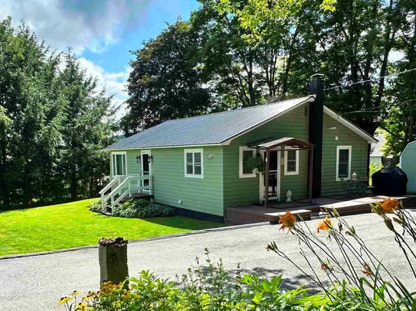 18 Bowker Court, Ludlow, VT 05149