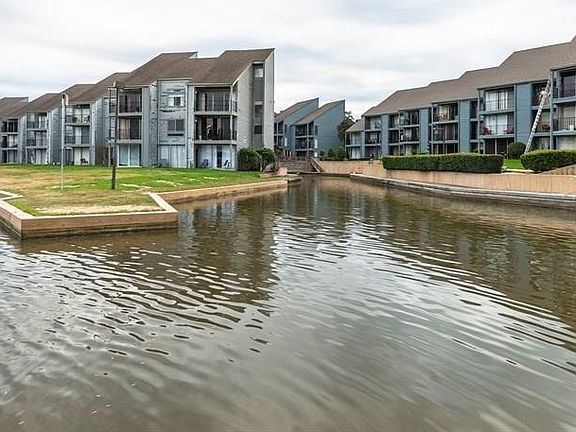 2nd image of 12500 Melville Dr APT 103