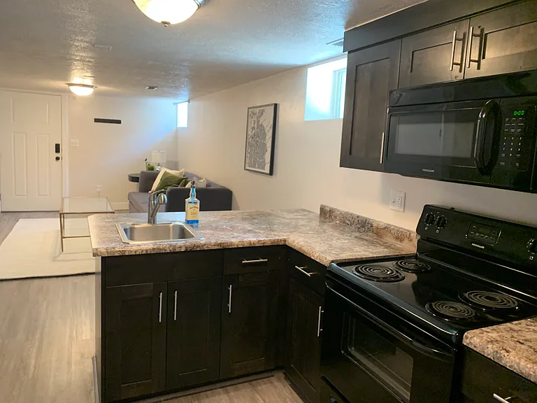 631 E Garfield Ave S #BASEMENT — Photo 6