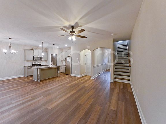 3rd image of 148 Allentown Ct