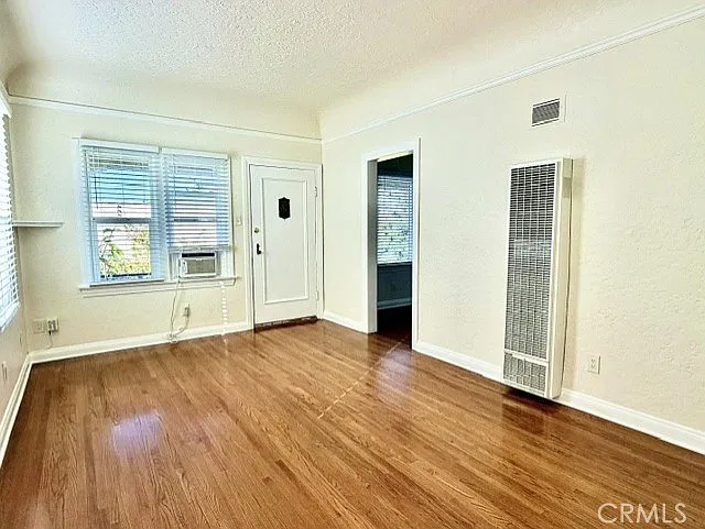 1 bed, 630 sqft, $1,895 — Photo 2