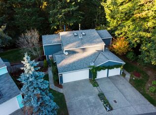 13727 135th Ave NE, Kirkland, WA 98034