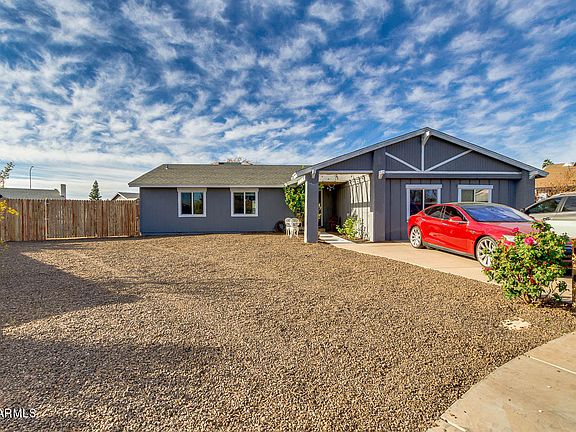 3rd image of 2223 W Onza Cir