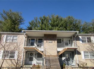 108 Meadow Park Ln APT D, Hendersonville, NC 28792