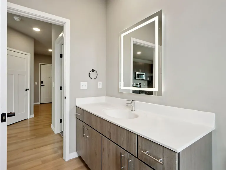 The Tuxedo Apartments — Photo 119